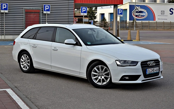 Audi A4 cena 39900 przebieg: 226550, rok produkcji 2014 z Koźmin Wielkopolski małe 407